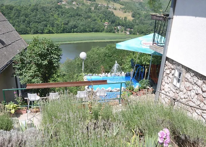 Vila Lena